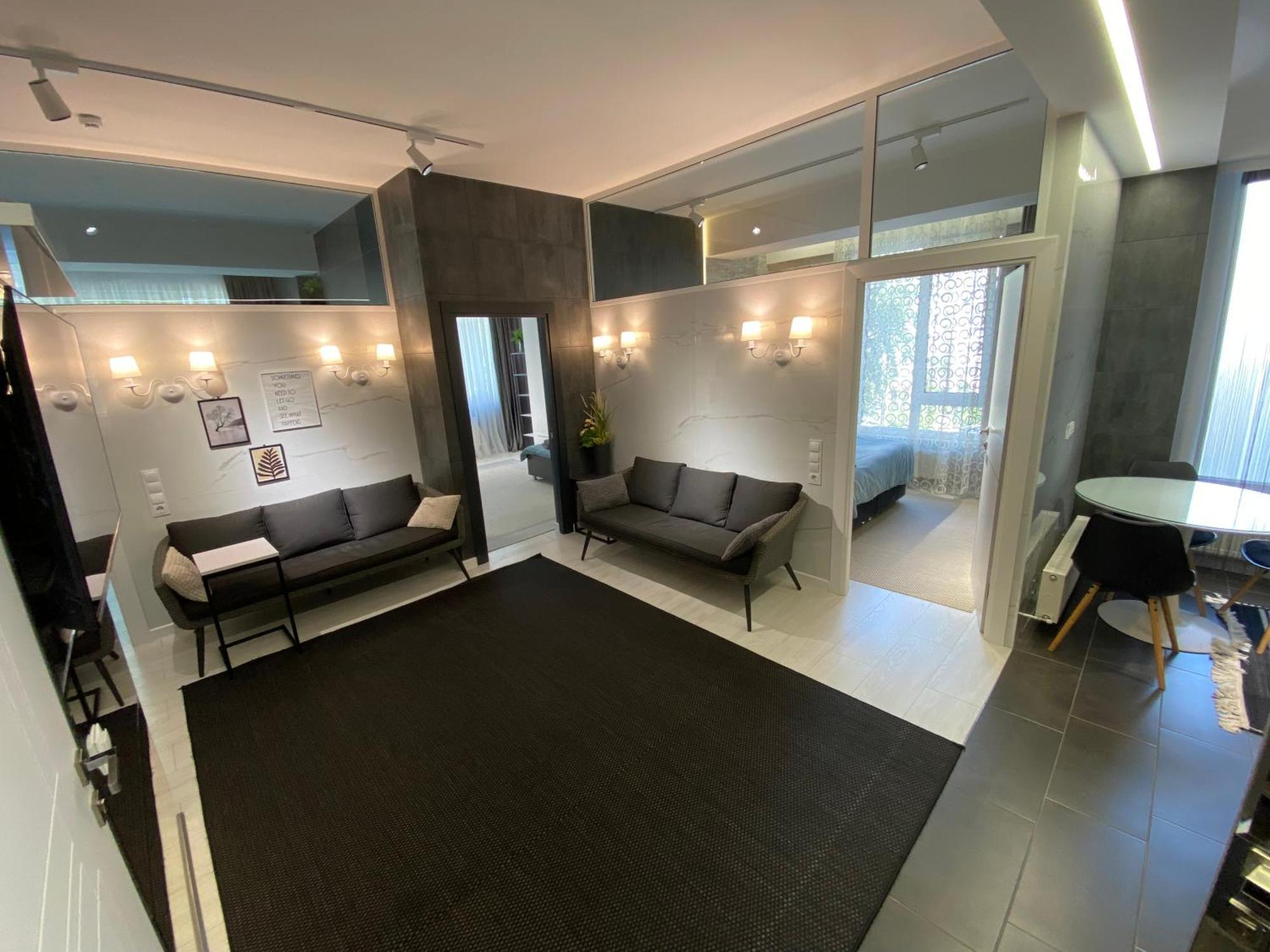 Rentnow Modern Business Apartment With 3 Bedrooms In Centre Chişinău Eksteriør billede