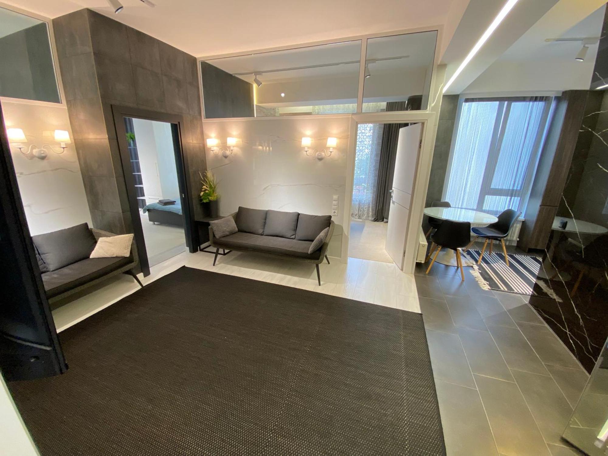 Rentnow Modern Business Apartment With 3 Bedrooms In Centre Chişinău Eksteriør billede