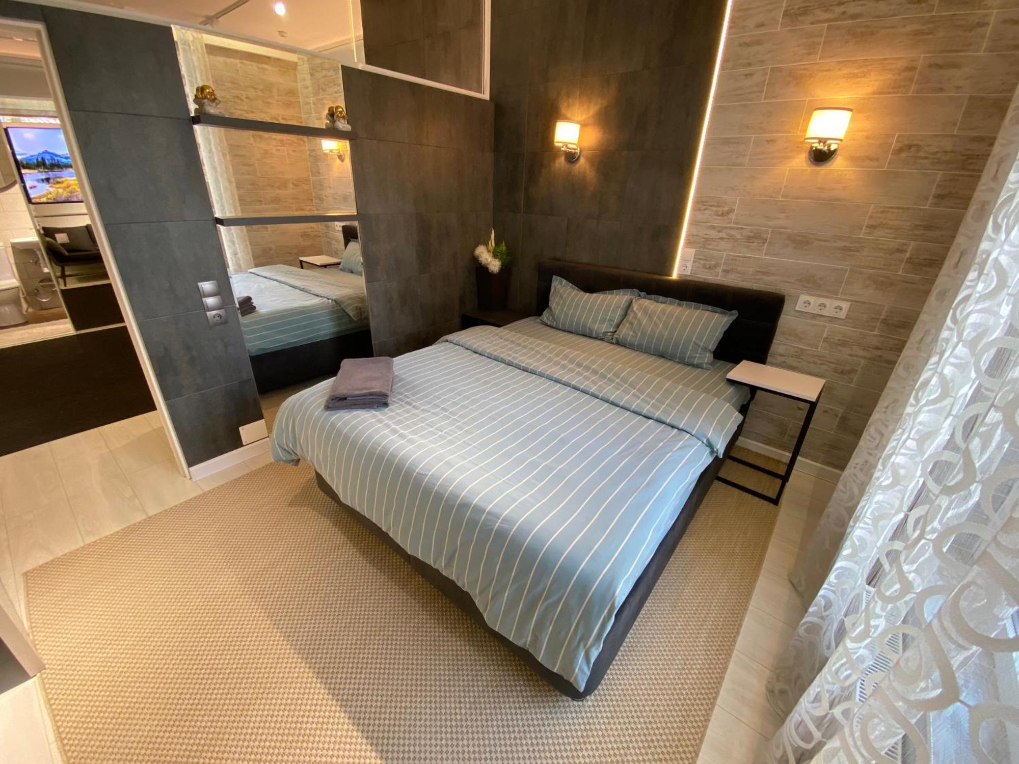 Rentnow Modern Business Apartment With 3 Bedrooms In Centre Chişinău Eksteriør billede