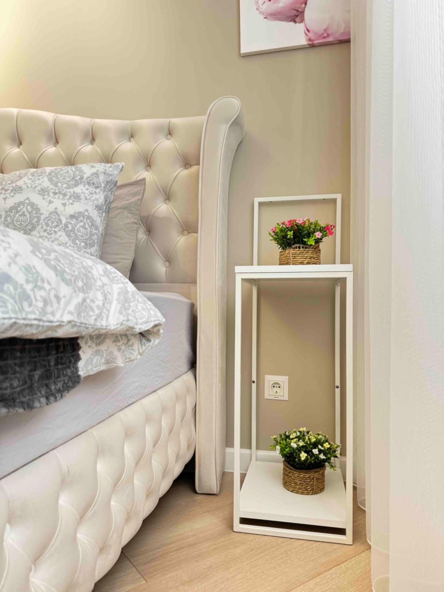 Rentnow Modern Business Apartment With 3 Bedrooms In Centre Chişinău Eksteriør billede