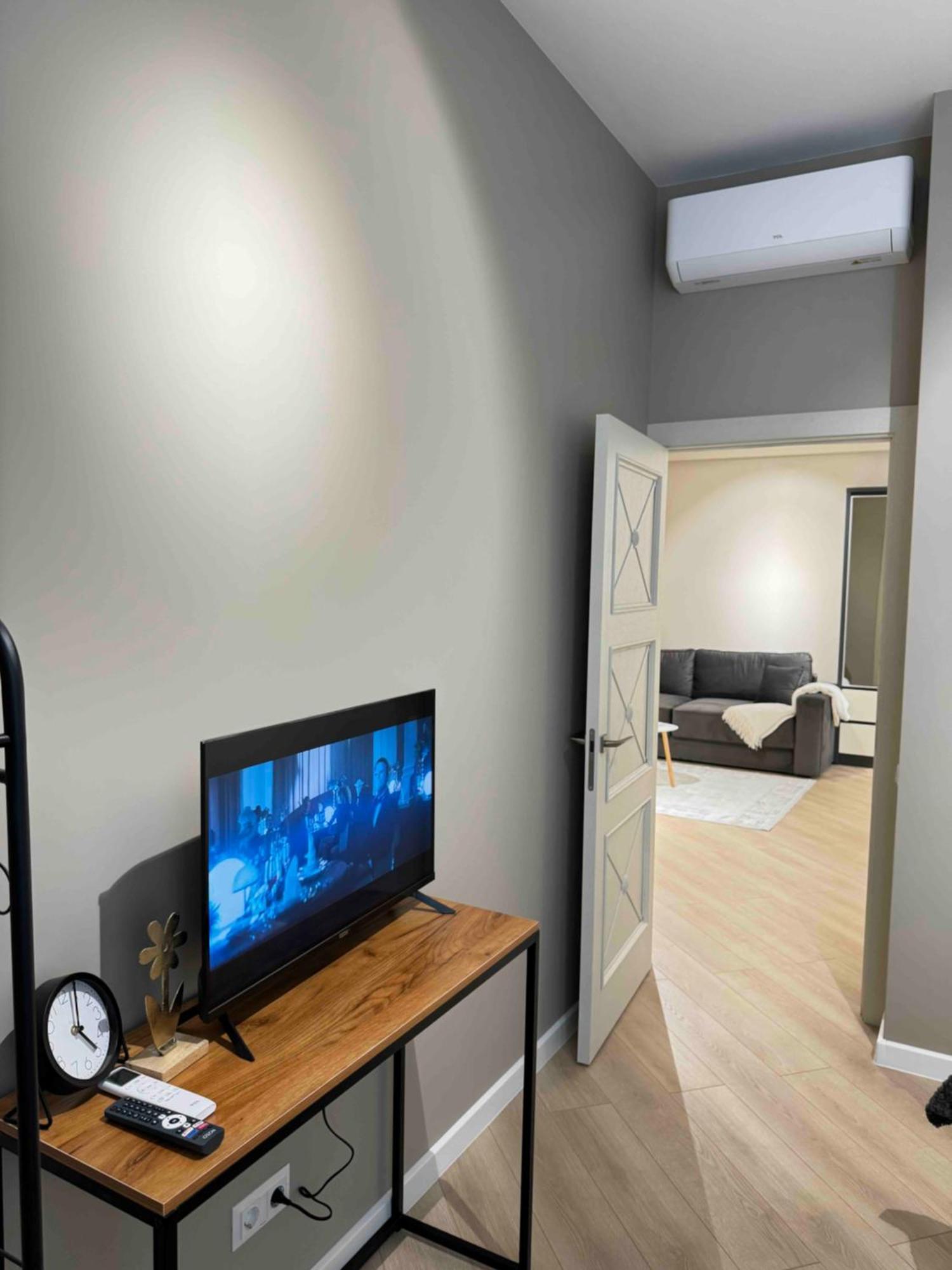 Rentnow Modern Business Apartment With 3 Bedrooms In Centre Chişinău Eksteriør billede