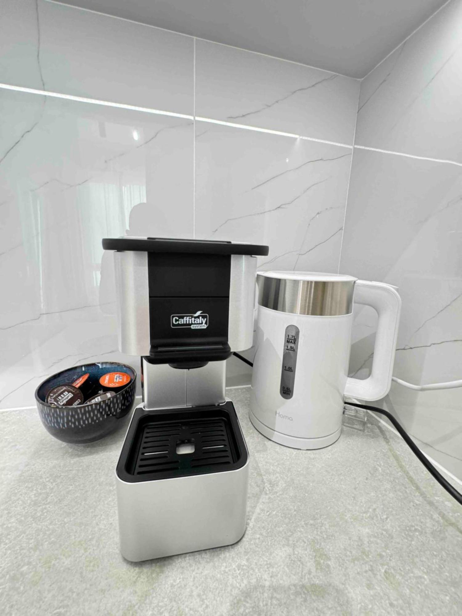Rentnow Modern Business Apartment With 3 Bedrooms In Centre Chişinău Eksteriør billede